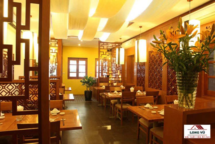 Mẫu thiết kế nhà hàng với tone màu vàng